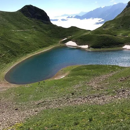 Douillet Bonnes/vallee D'ossau דירה *